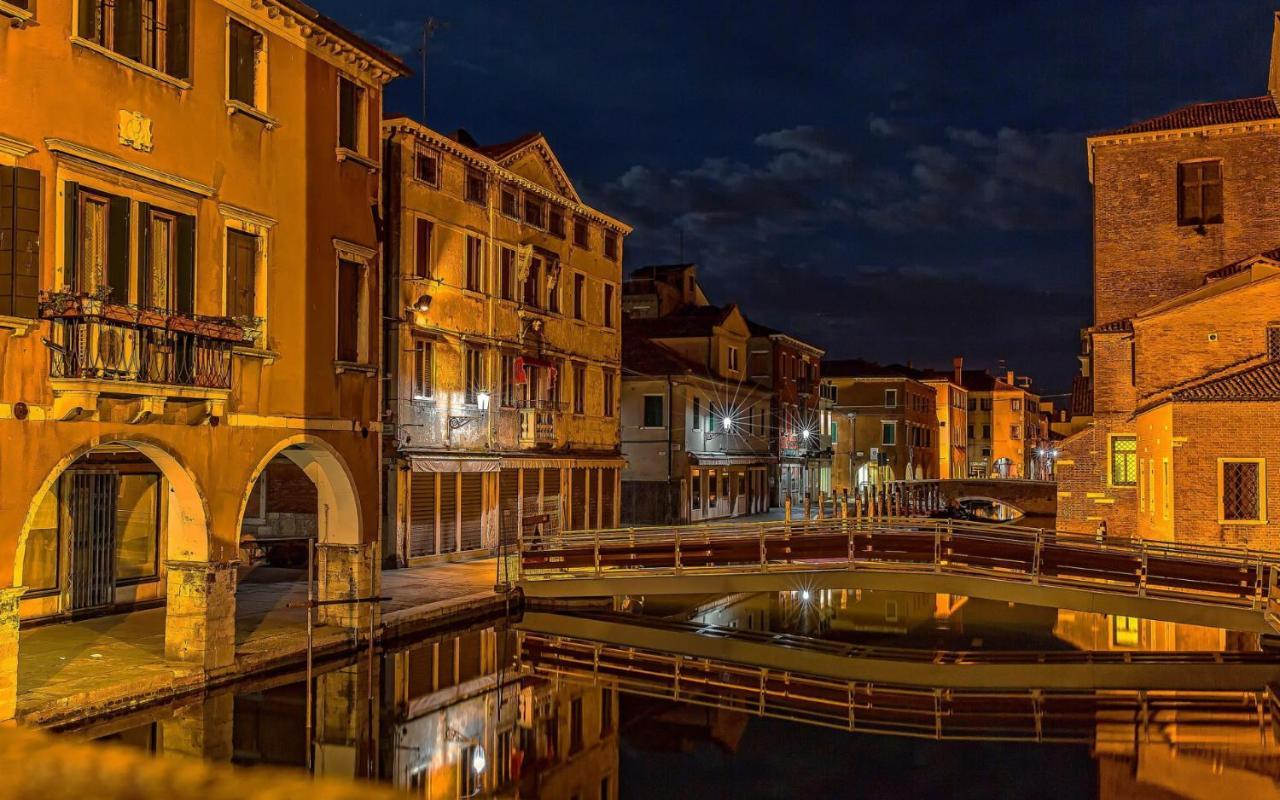 Dimora Rossa Panzió Sottomarina Kültér fotó